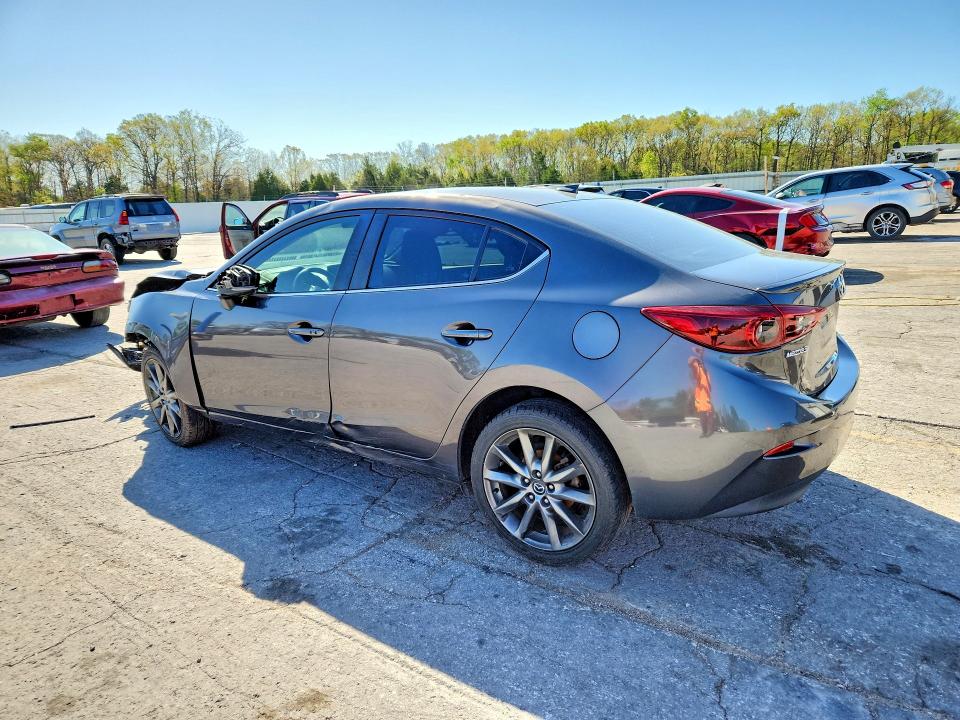 Продажа на аукционе авто 2018 Mazda 3, vin: 3MZBN1W31JM271565, номер лота: 49749076
