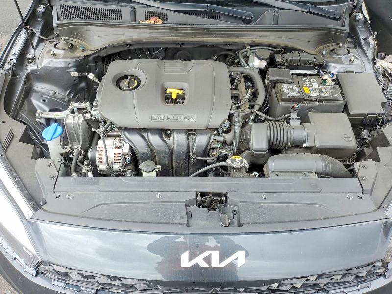 50529636 :رقم المزاد ، 3KPF24AD6NE477978 vin ، 2022 Kia Forte مزاد بيع