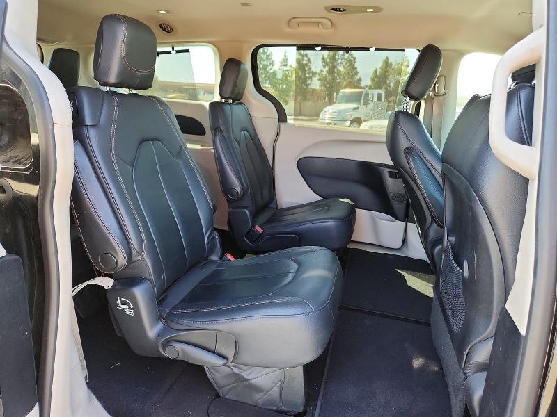 Продажа на аукционе авто 2017 Chrysler Pacifica, vin: 2C4RC1BG6HR815898, номер лота: 51507866
