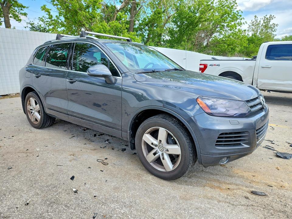 Aukcja sprzedaży 2014 Volkswagen Touareg, vin: WVGEF9BP1ED014715, numer aukcji: 51694766