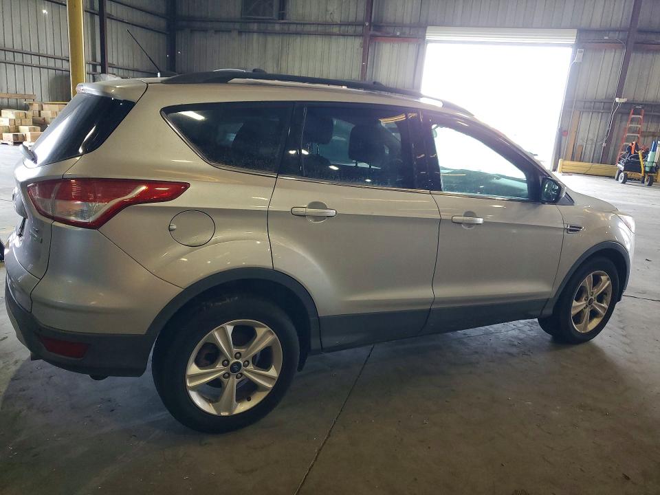 2013 Ford Escape მანქანა იყიდება აუქციონზე, vin: 1FMCU0GX6DUB47230, აუქციონის ნომერი: 49168976