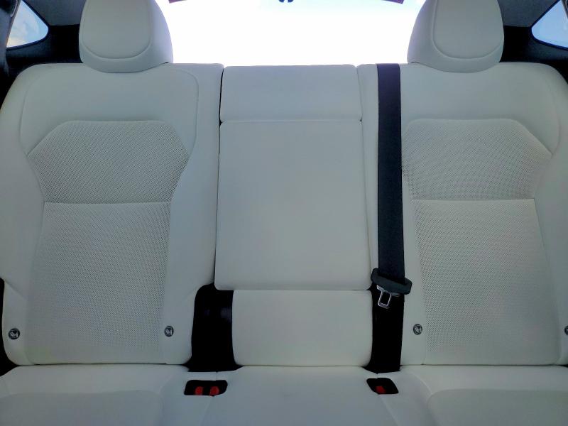 51700966 :رقم المزاد ، 7SAYGDEE3TF567533 vin ، 2026 Tesla Model Y مزاد بيع