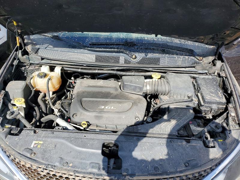 48231526 :رقم المزاد ، 2C4RC1GG4HR645128 vin ، 2017 Chrysler Pacifica مزاد بيع
