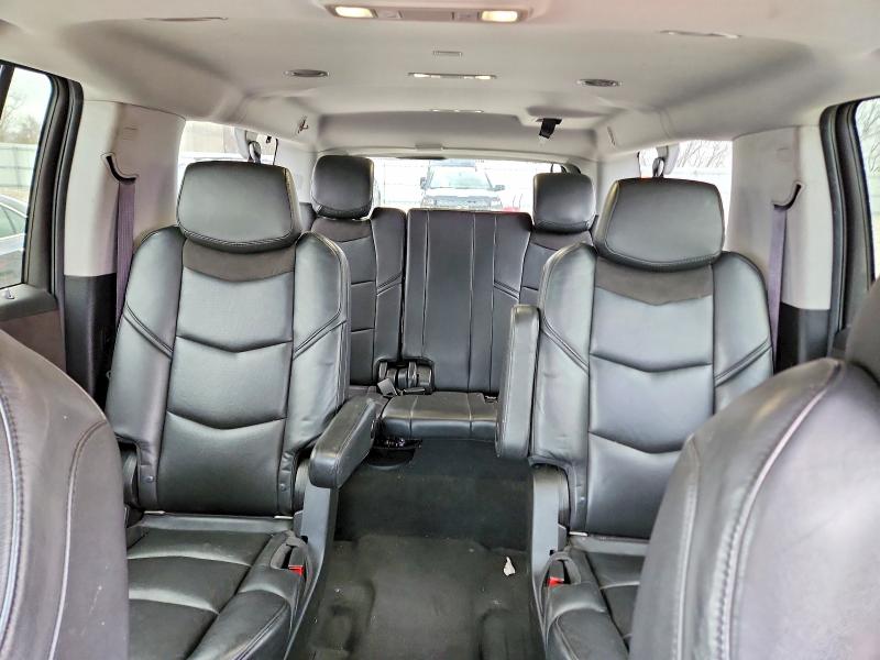 48788326 :رقم المزاد ، 1GYS3HKJ7HR111084 vin ، 2017 Cadillac Escalade مزاد بيع