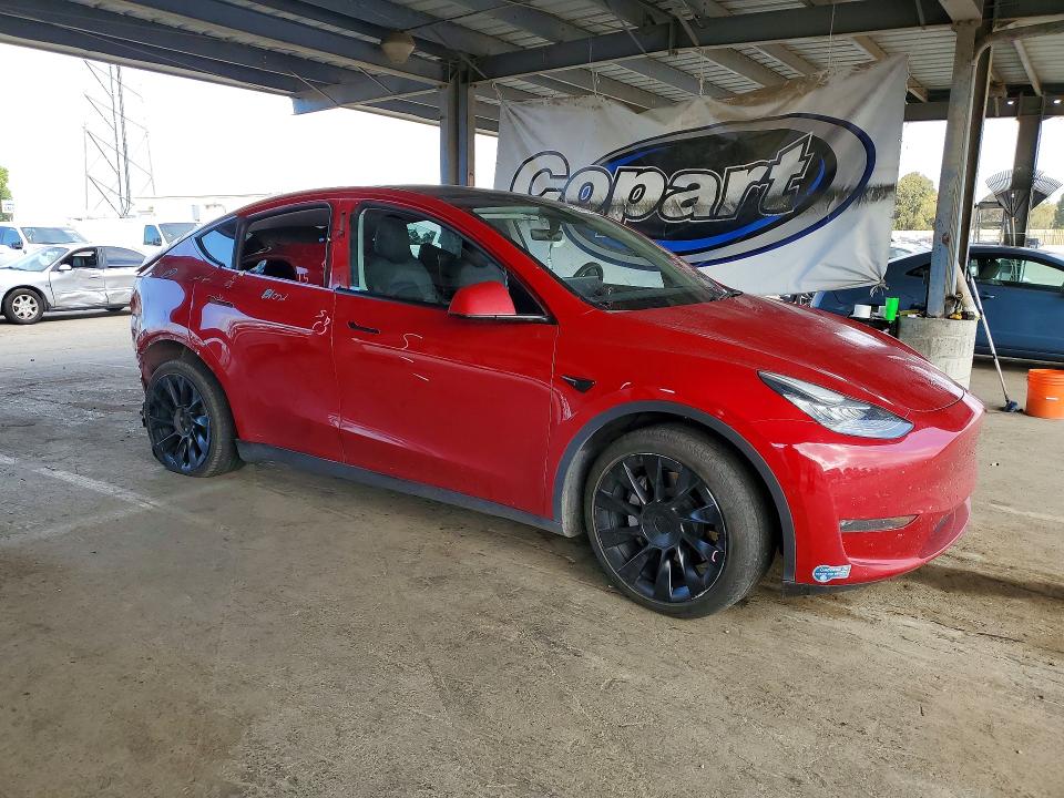 51542236 :رقم المزاد ، 5YJYGDEE4LF029470 vin ، 2020 Tesla Model Y مزاد بيع