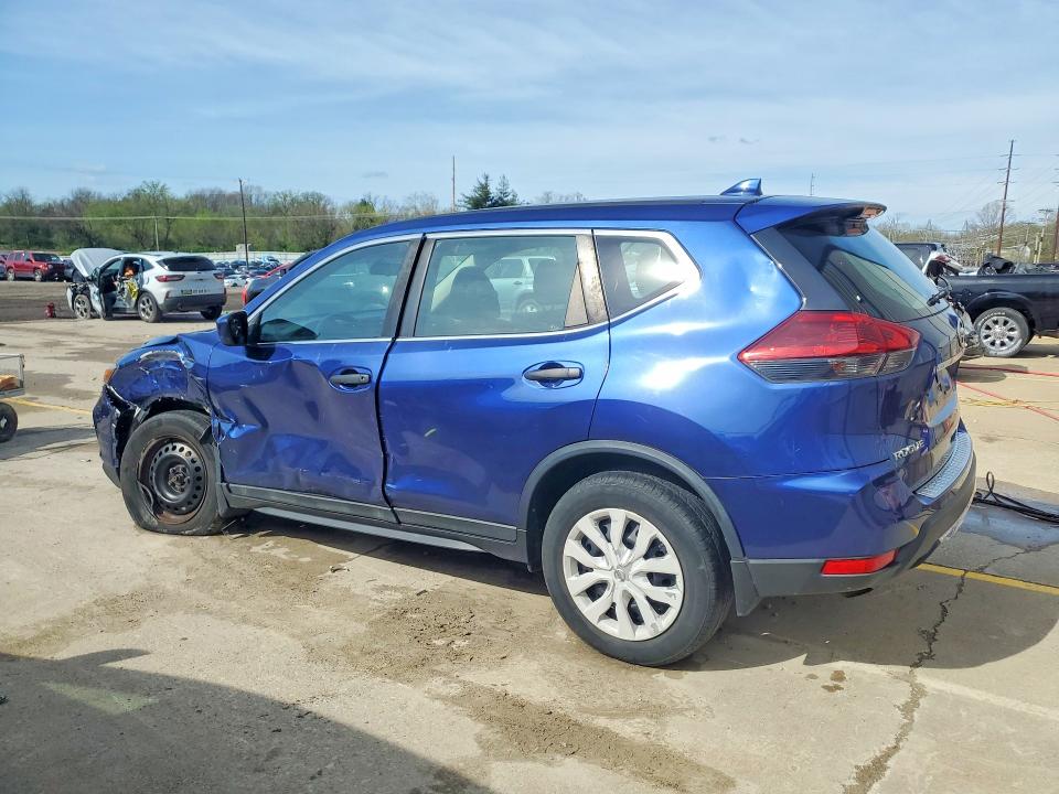 Продаж на аукціоні авто 2018 Nissan Rogue, vin: 5N1AT2MVXJC758355, номер лоту: 48305446