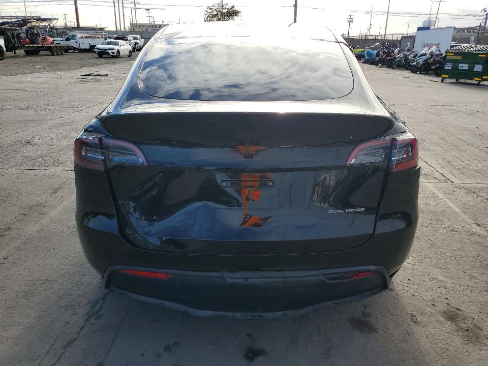 49737006 :رقم المزاد ، 7SAYGDED1SF265406 vin ، 2025 Tesla Model Y مزاد بيع