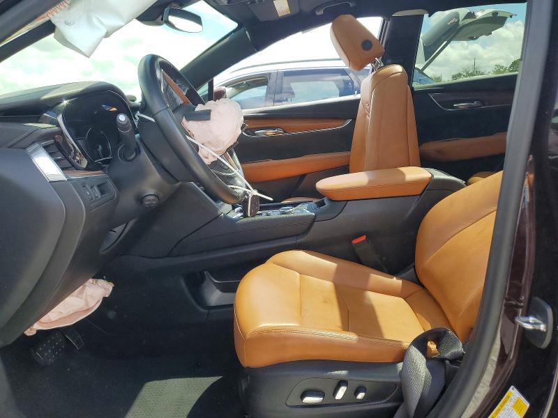 48573756 :رقم المزاد ، 1GYKNCRS4LZ200356 vin ، 2020 Cadillac Xt5 مزاد بيع