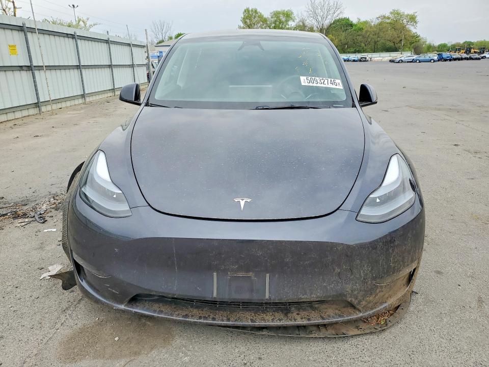 2025 Tesla Model Y მანქანა იყიდება აუქციონზე, vin: 7SAYGDEE6SA361344, აუქციონის ნომერი: 50932746