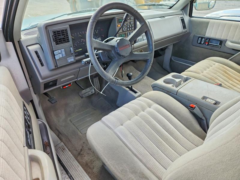 50433466 :رقم المزاد ، 2GCEK19K1P1159845 vin ، 1993 Chevrolet Gmt-400 مزاد بيع