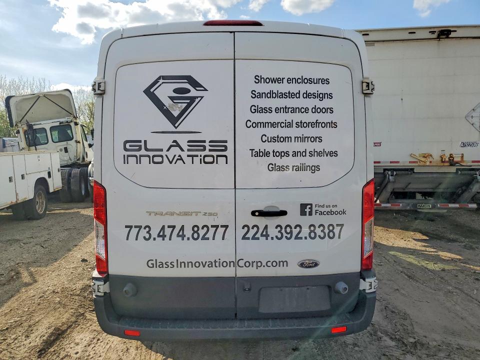 2015 Ford Transit მანქანა იყიდება აუქციონზე, vin: 1FTSW2CM7FKB32106, აუქციონის ნომერი: 50528926