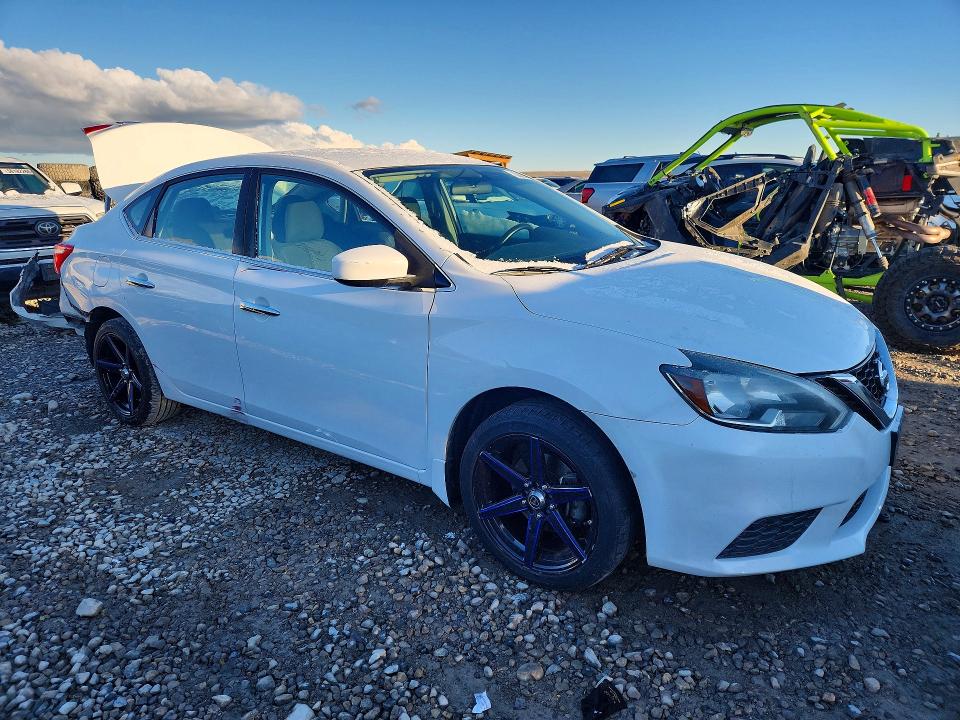 Продажа на аукционе авто 2016 Nissan Sentra, vin: 3N1AB7AP7GY288024, номер лота: 50056466