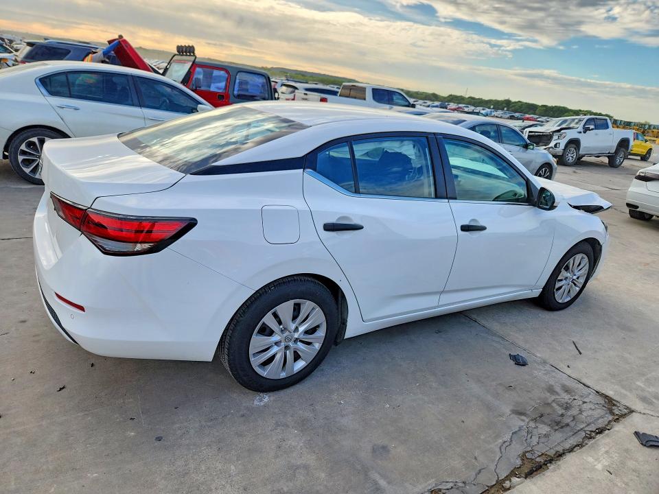 Продажа на аукционе авто 2024 Nissan Sentra, vin: 3N1AB8BV6RY292460, номер лота: 48990226