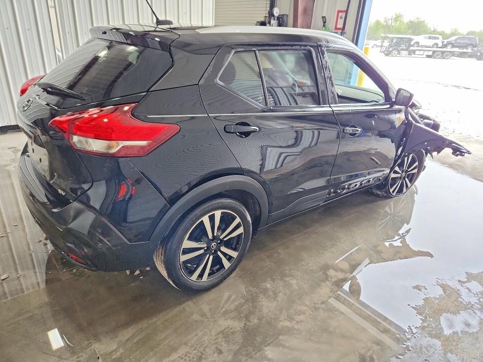 Продажа на аукционе авто 2018 Nissan Kicks, vin: 3N1CP5CU1JL523930, номер лота: 48185686