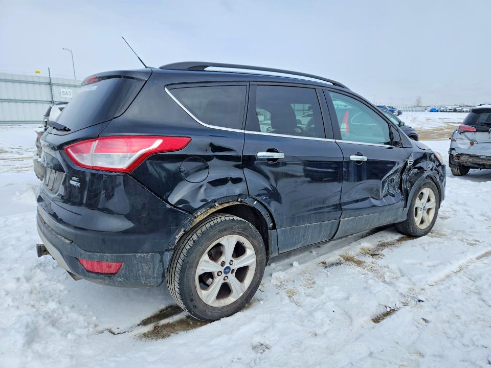 49112096 :رقم المزاد ، 1FMCU9G94GUB41825 vin ، 2016 Ford Escape مزاد بيع