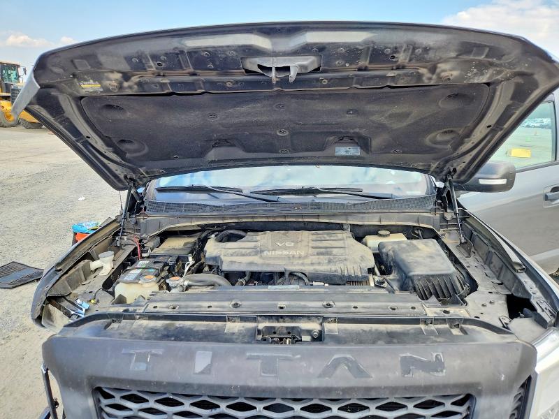 51107336 :رقم المزاد ، 1N6AA1EK7HN532780 vin ، 2017 Nissan Titan مزاد بيع