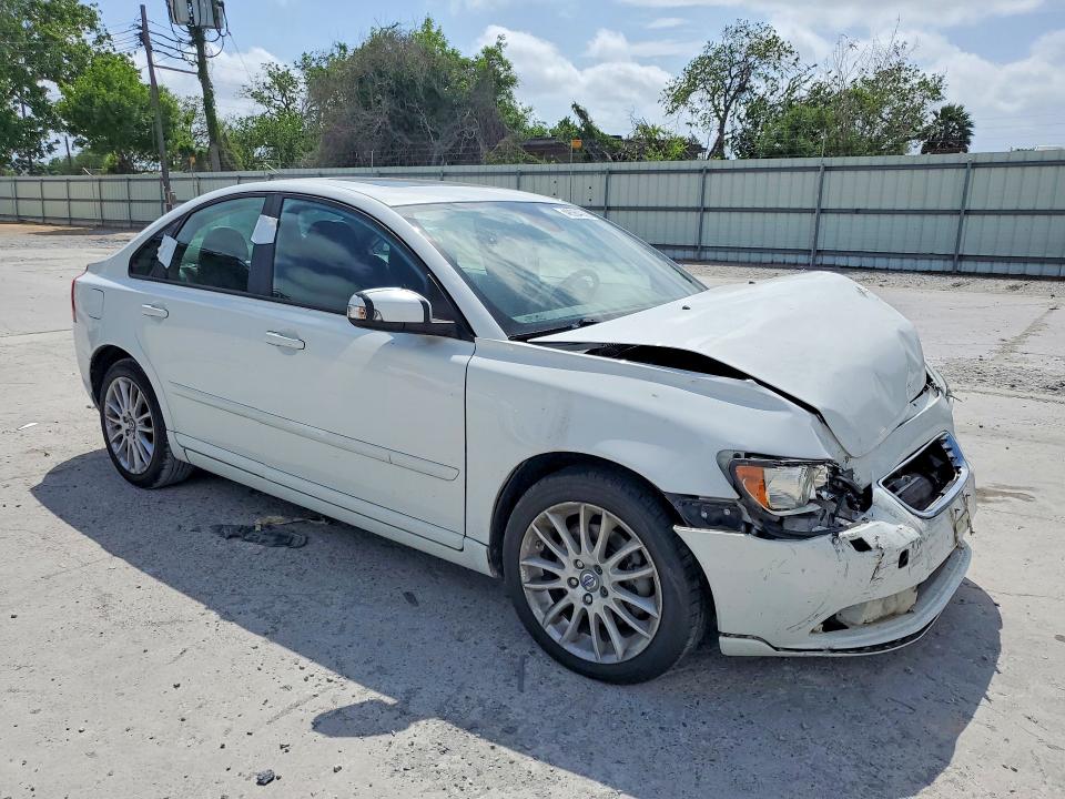 48364006 :رقم المزاد ، YV1672MS9B2550439 vin ، 2011 Volvo S40 مزاد بيع