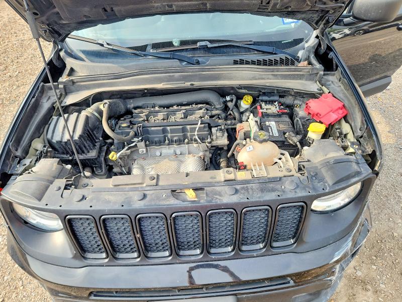 51098086 :رقم المزاد ، ZACNJDAB4MPN28129 vin ، 2021 Jeep Renegade مزاد بيع