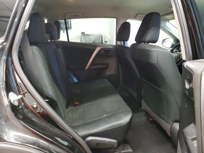 49002626 :رقم المزاد ، 2T3BFREV1JW723479 vin ، 2018 Toyota Rav4 مزاد بيع