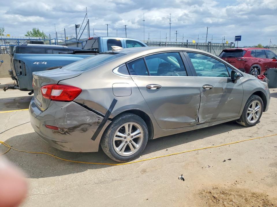 Aukcja sprzedaży 2017 Chevrolet Cruze, vin: 1G1BE5SM4H7187648, numer aukcji: 49601896