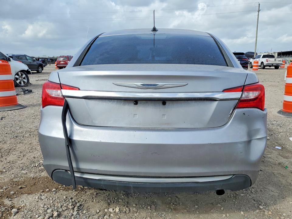 Продаж на аукціоні авто 2013 Chrysler 200, vin: 1C3CCBAB6DN561171, номер лоту: 48524496