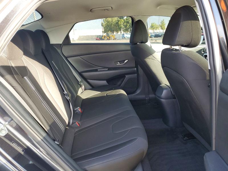 2022 Hyundai Elantra მანქანა იყიდება აუქციონზე, vin: 5NPLM4AG1NH063445, აუქციონის ნომერი: 51907156