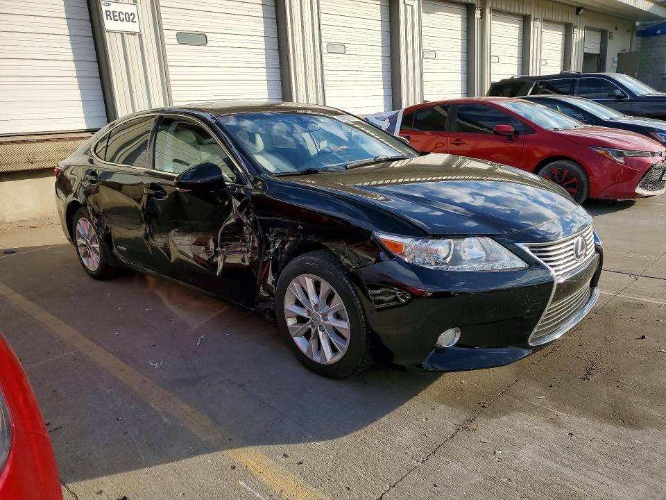 50097596 :رقم المزاد ، JTHBW1GG9D2015640 vin ، 2013 Lexus Es مزاد بيع