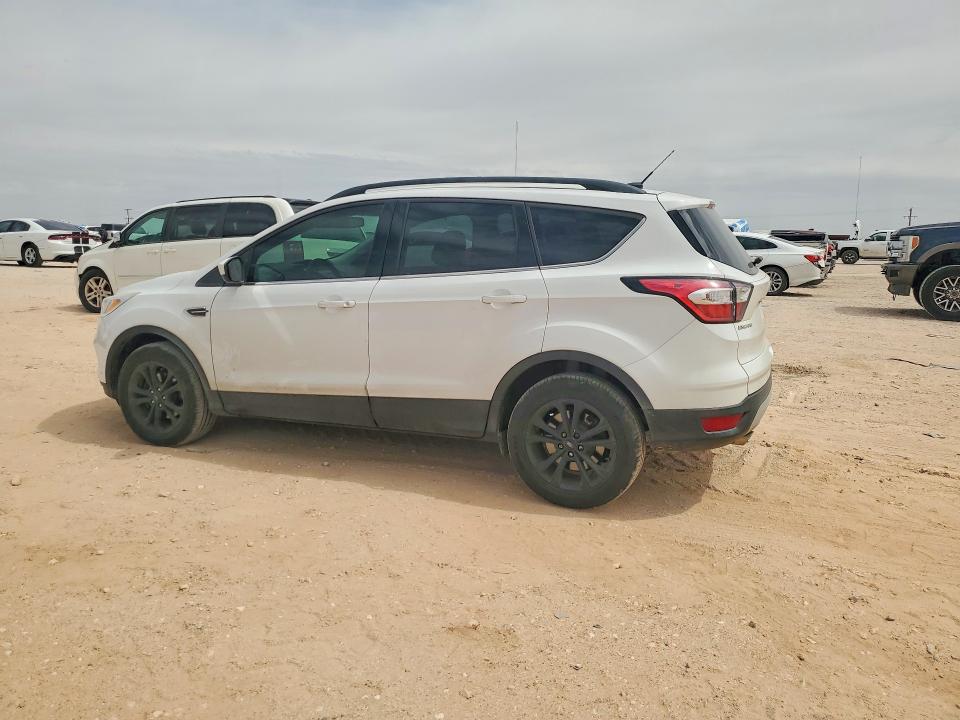Продаж на аукціоні авто 2018 Ford Escape, vin: 1FMCU0GD7JUB76222, номер лоту: 51612286