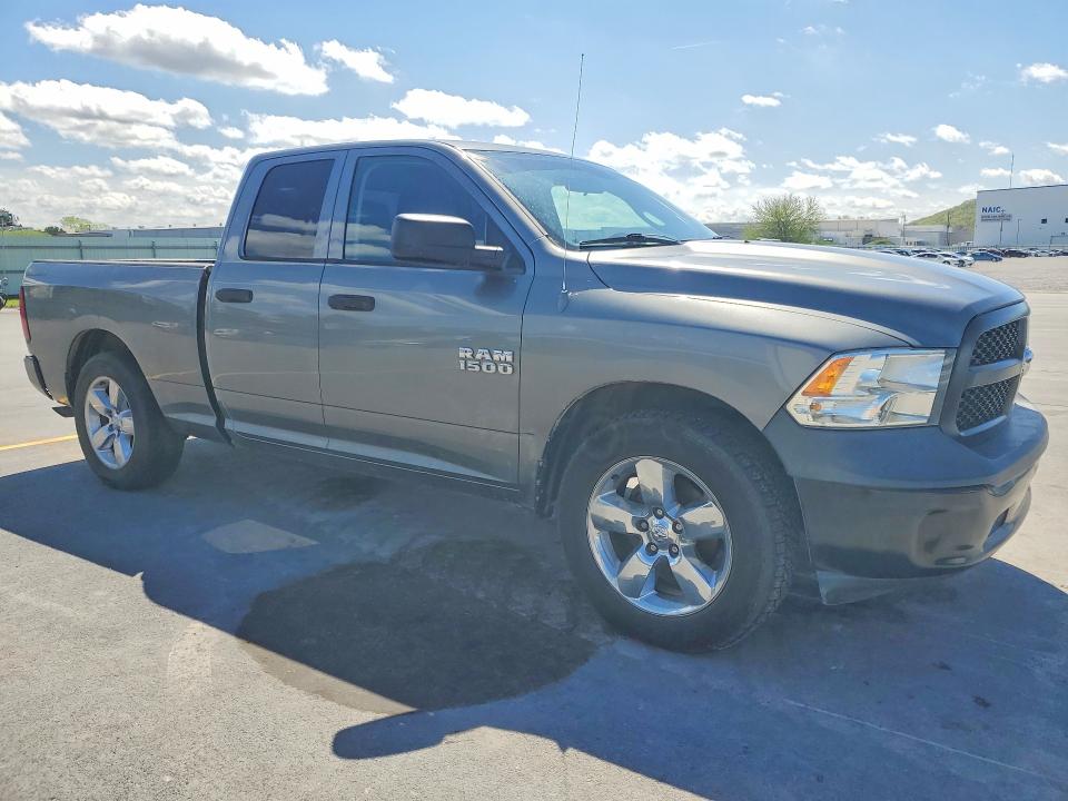 48585516 :رقم المزاد ، 1C6RR6FPXDS586745 vin ، 2013 Ram 1500 مزاد بيع
