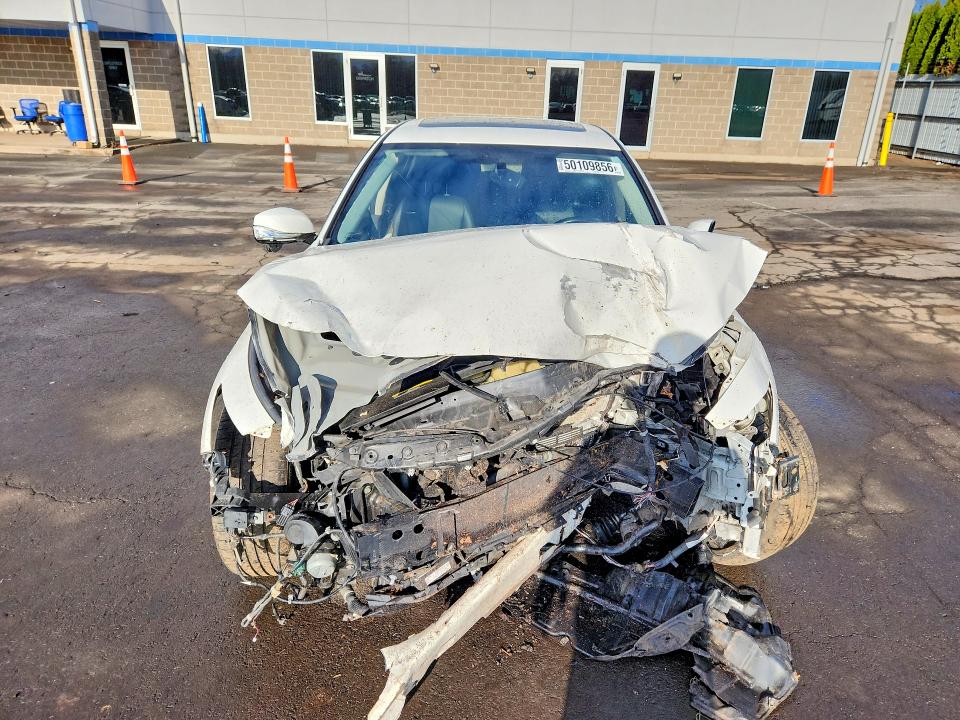 Продажа на аукционе авто 2019 Infiniti Q50, vin: JN1EV7AR8KM557668, номер лота: 50109856