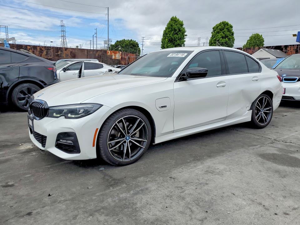 Продажа на аукционе авто 2022 Bmw 330e, vin: 3MW5P7J02N8C52903, номер лота: 50196116