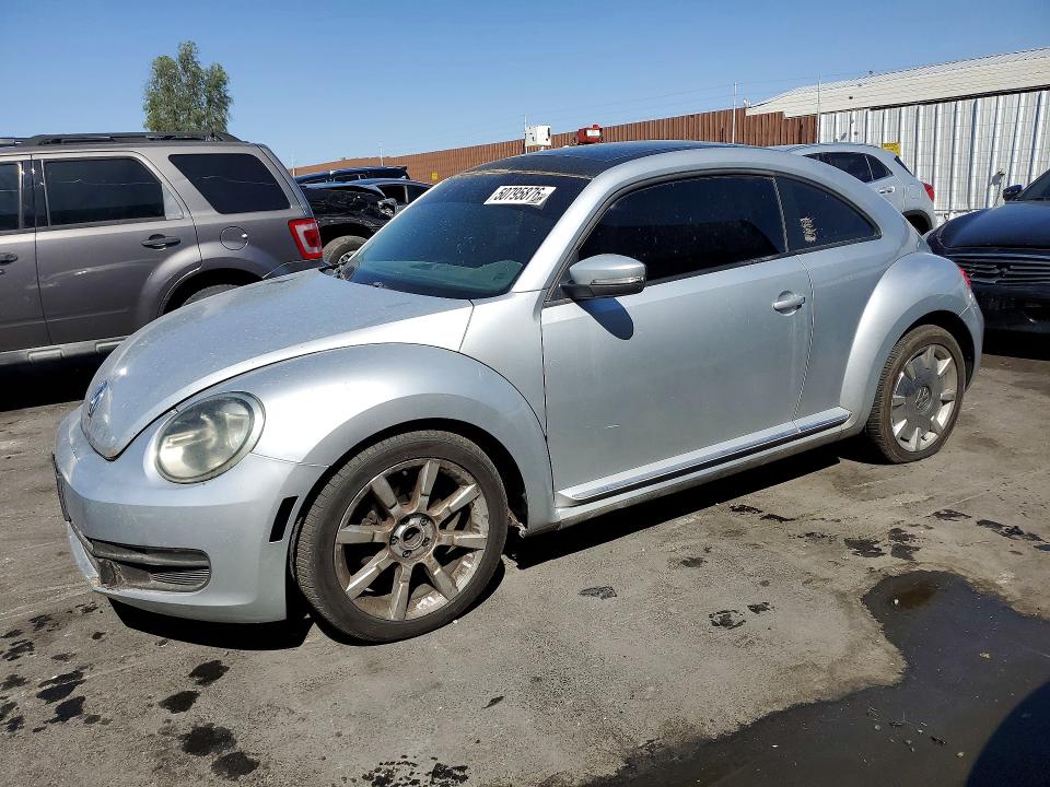 50795876 :رقم المزاد ، 3VWJP7AT0DM604486 vin ، 2013 Volkswagen Beetle مزاد بيع