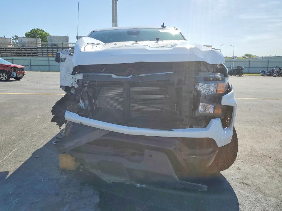 Продажа на аукционе авто 2024 Chevrolet Silverado, vin: 3GCUDCED0RG362907, номер лота: 50698306