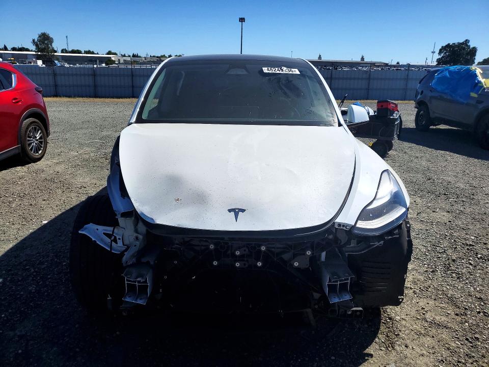48245936 :رقم المزاد ، 7SAYGDEE9RF069927 vin ، 2024 Tesla Model Y مزاد بيع