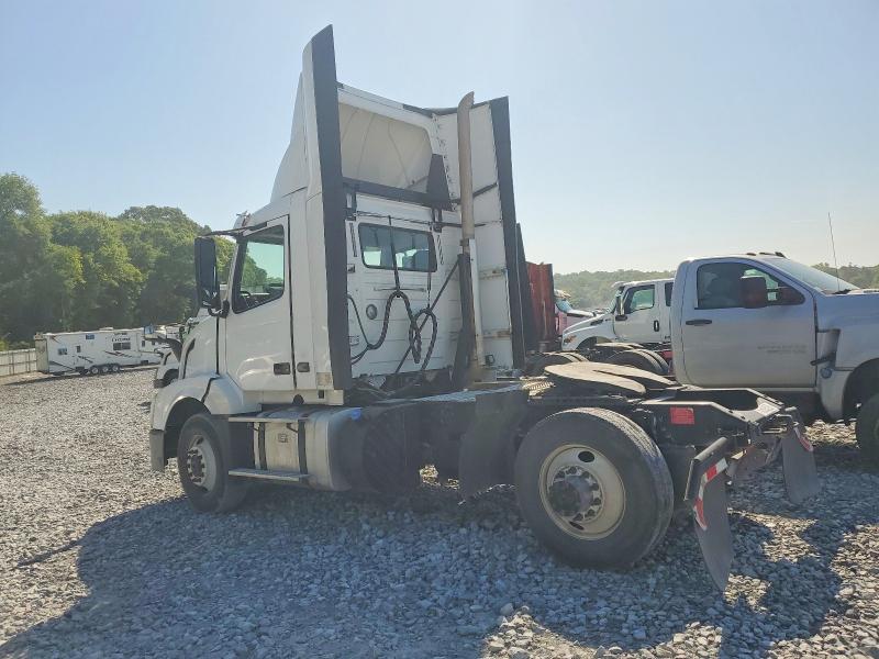 2018 Volvo Vnl მანქანა იყიდება აუქციონზე, vin: 4V4N39TG5JN892460, აუქციონის ნომერი: 50608526
