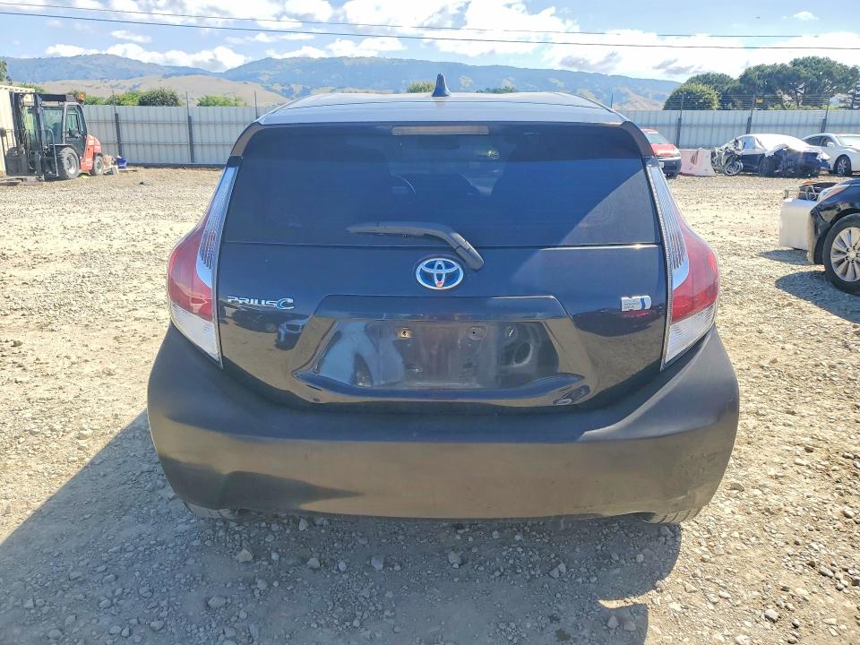 Продажа на аукционе авто 2016 Toyota Prius C, vin: JTDKDTB37G1139746, номер лота: 51168786