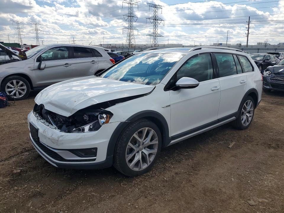 Продажа на аукционе авто 2017 Volkswagen Golf Alltrack, vin: 3VWH17AU9HM514493, номер лота: 48194496