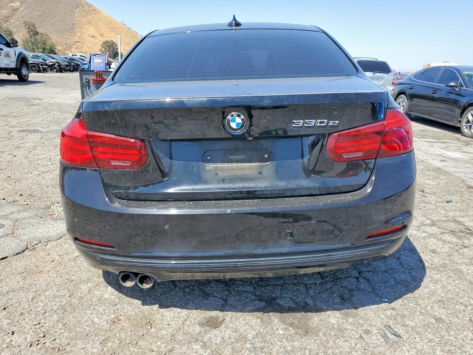 Продаж на аукціоні авто 2018 Bmw 330e, vin: WBA8E1C58JA180077, номер лоту: 50486766