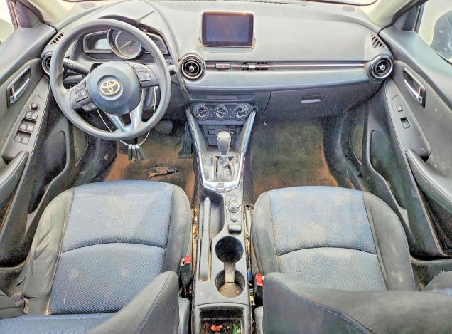 50478276 :رقم المزاد ، 3MYDLBYV9JY311617 vin ، 2018 Toyota Yaris Ia مزاد بيع