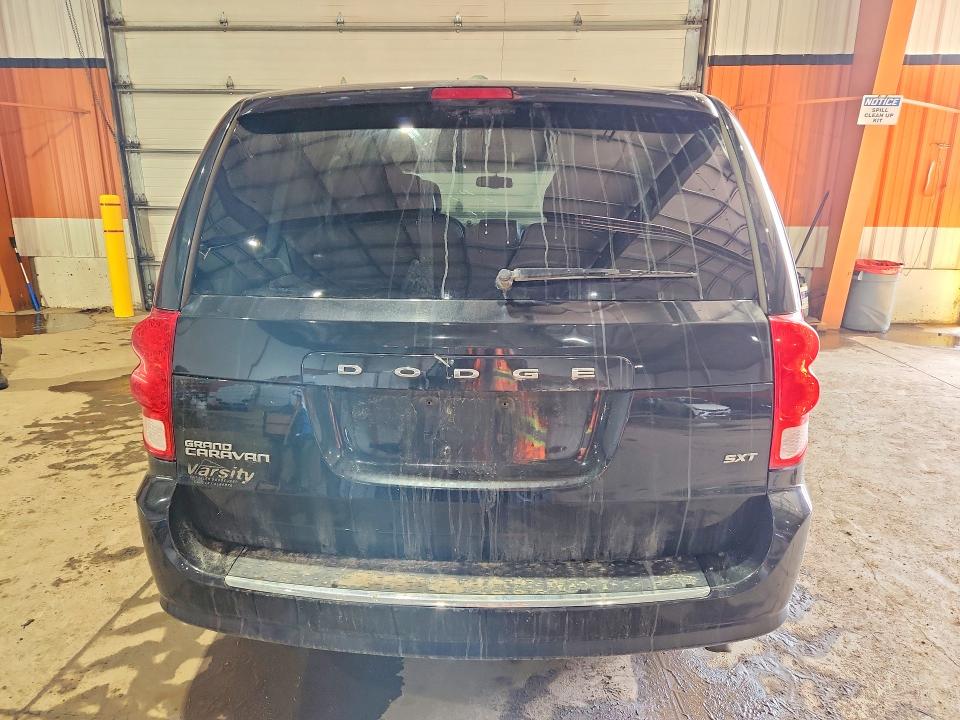 48861506 :رقم المزاد ، 2C4RDGBG2HR702188 vin ، 2017 Dodge Grand Caravan مزاد بيع