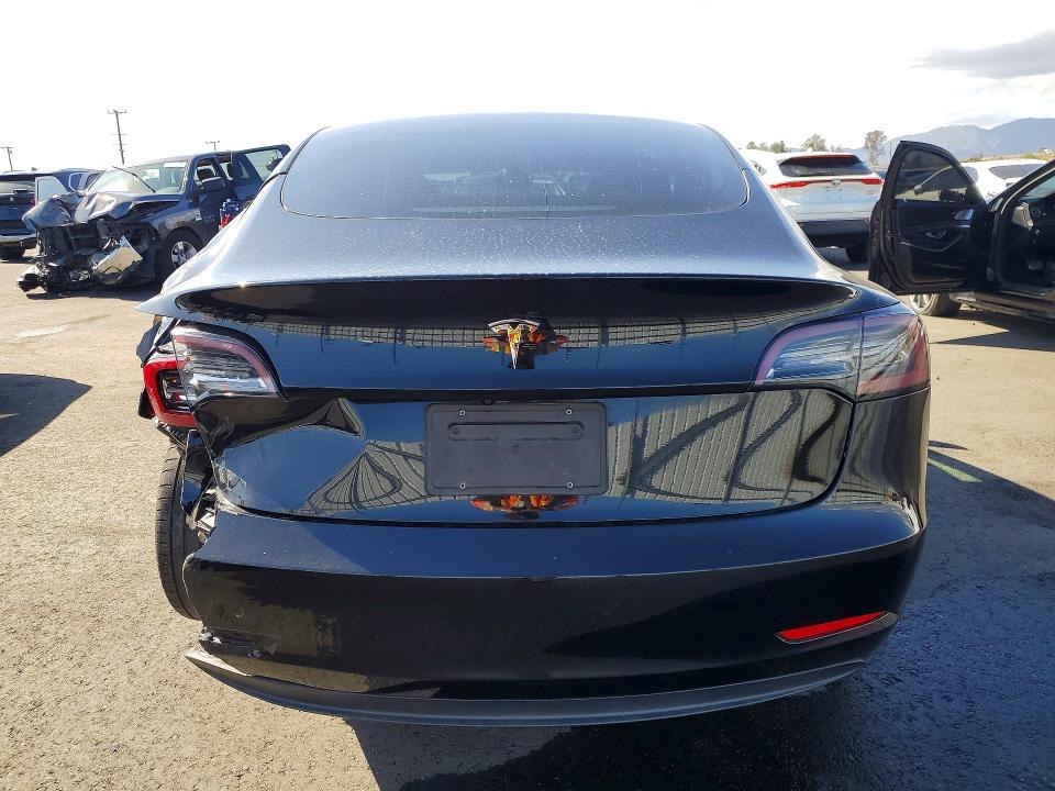 Продаж на аукціоні авто 2023 Tesla Model 3, vin: 5YJ3E1EA8PF562228, номер лоту: 50162066