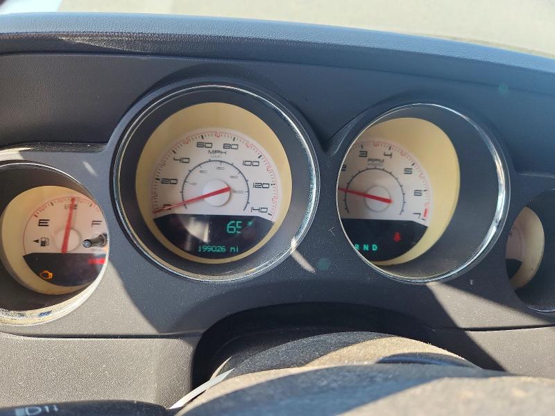 50579056 :رقم المزاد ، 2B3CJ4DG1BH605010 vin ، 2011 Dodge Challenger مزاد بيع
