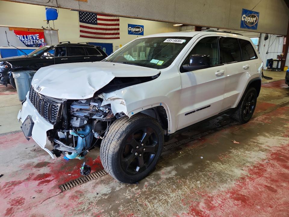 48519686 :رقم المزاد ، 1C4RJFAG2JC352788 vin ، 2018 Jeep Grand Cherokee مزاد بيع