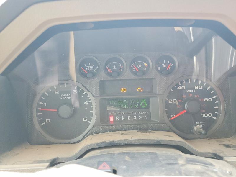50879596 :رقم المزاد ، 1FDAF57R68EA17660 vin ، 2008 Ford F550 مزاد بيع