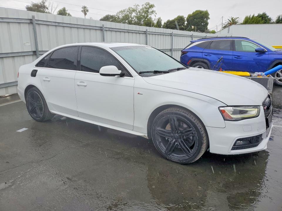 Продаж на аукціоні авто 2015 Audi A4, vin: WAUFFAFL2FN009372, номер лоту: 50754046