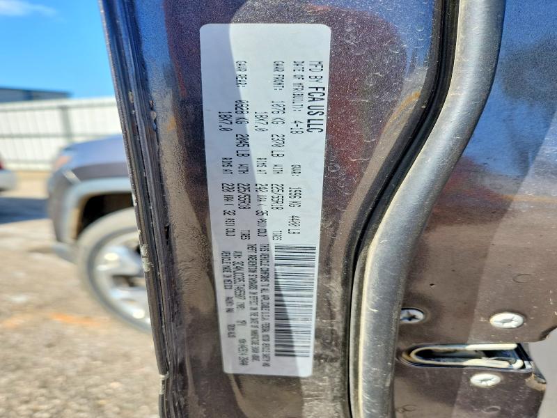 49277566 :رقم المزاد ، 3C4NJCCB5JT405907 vin ، 2018 Jeep Compass مزاد بيع