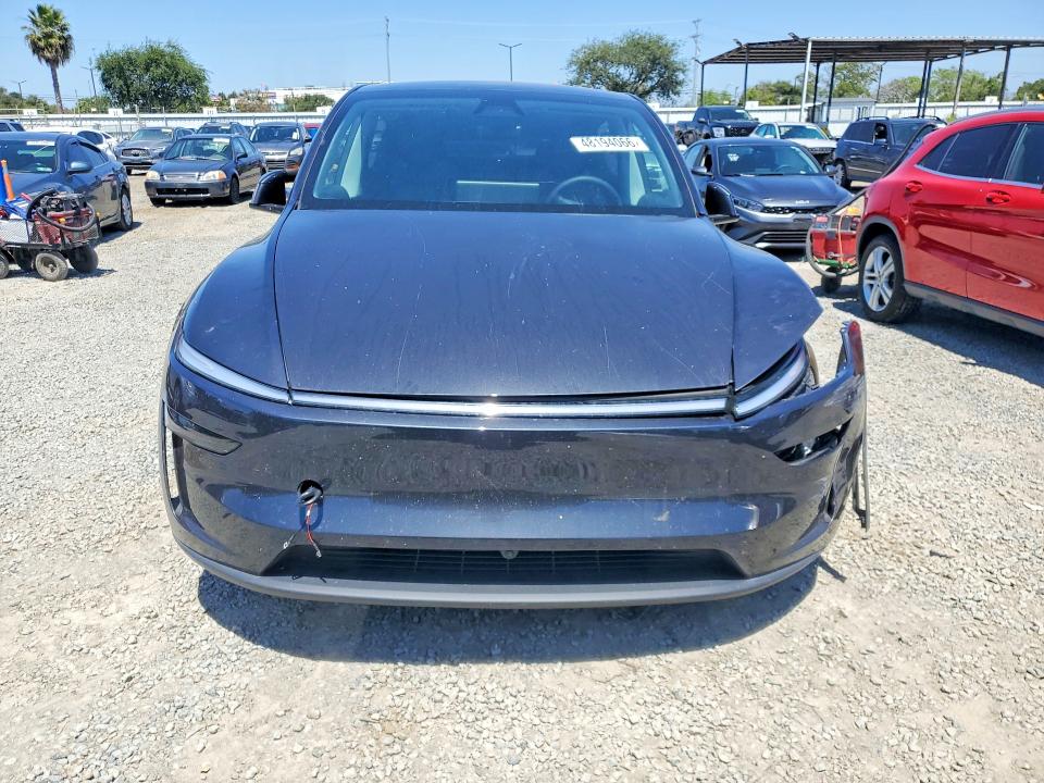2026 Tesla Model Y მანქანა იყიდება აუქციონზე, vin: 7SAYGDEE7TF403802, აუქციონის ნომერი: 48194066