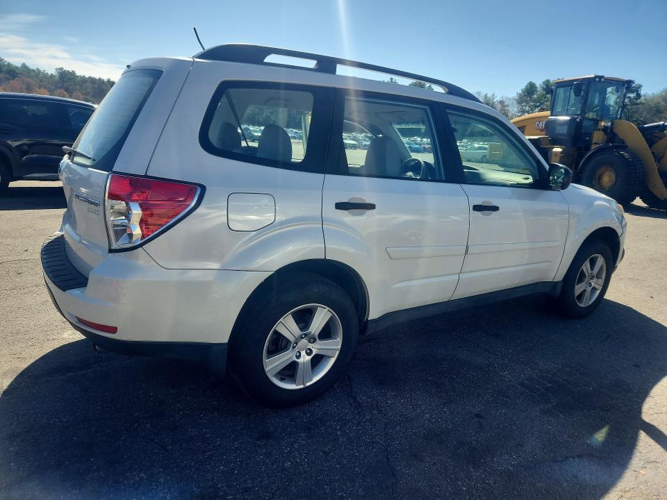 2013 Subaru Forester მანქანა იყიდება აუქციონზე, vin: JF2SHABCXDH425197, აუქციონის ნომერი: 50928516