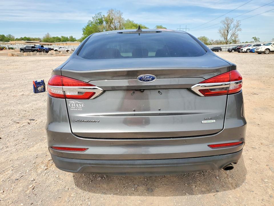 2019 Ford Fusion მანქანა იყიდება აუქციონზე, vin: 3FA6P0HD0KR282906, აუქციონის ნომერი: 49011336