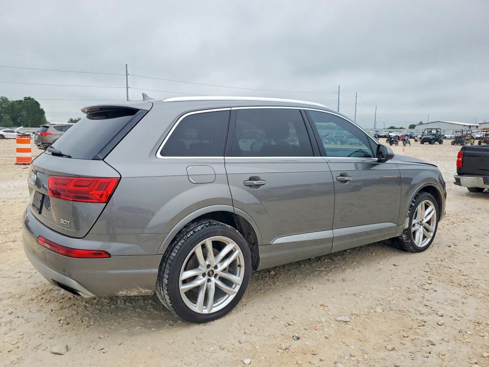 2017 Audi Q7 მანქანა იყიდება აუქციონზე, vin: WA1VABF75HD050975, აუქციონის ნომერი: 50626946